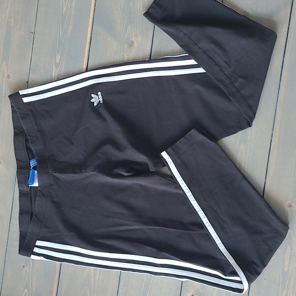 Adidas mid rise leggings size L